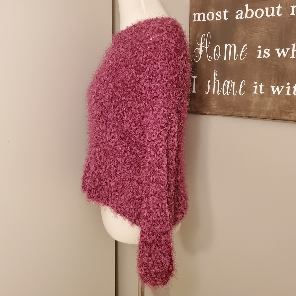 Adora Fuzzy Eyelash Sweater NWT - Picture 6 of 11